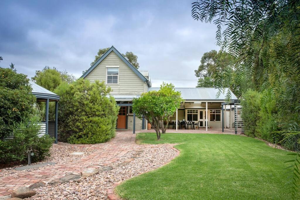 Willunga Cottage- Sleeps 6 Pool Екстериор снимка